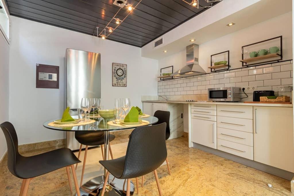 Appartamento Becas Alameda Duplex By Valcambre Siviglia Esterno foto